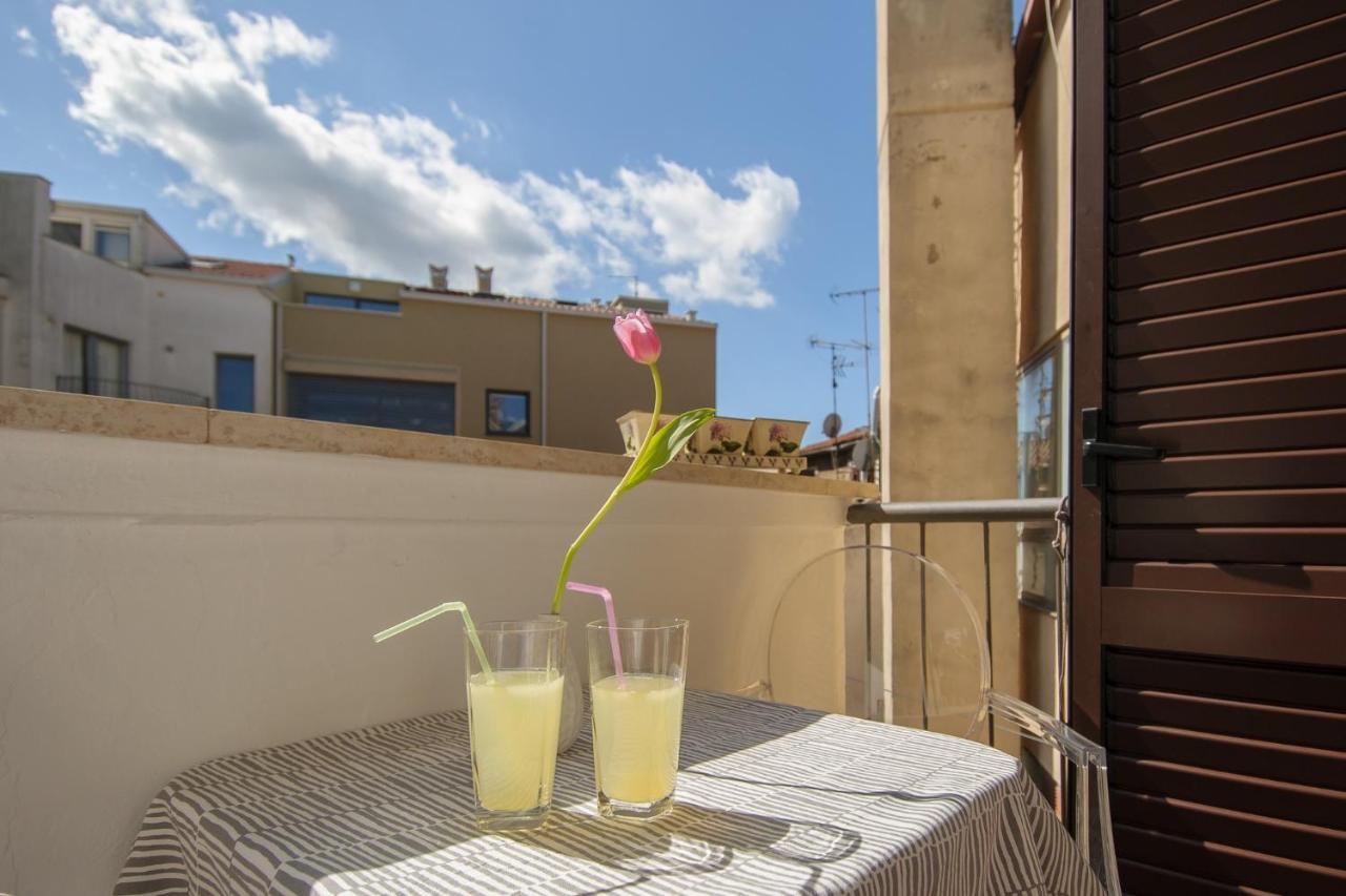Julie City Centre Porec Apartment Extérieur photo