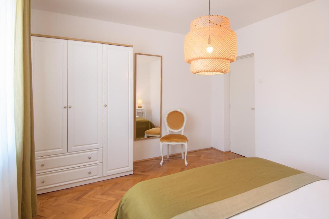 Julie City Centre Porec Apartment Extérieur photo